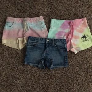 3 Girls Shorts